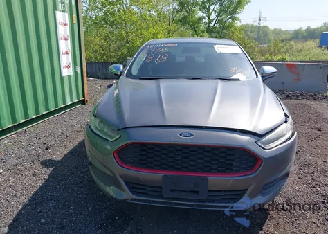 2013 Ford Fusion Se z USA, uszkodzony, nr VIN 3FA6P0HR2DR134920